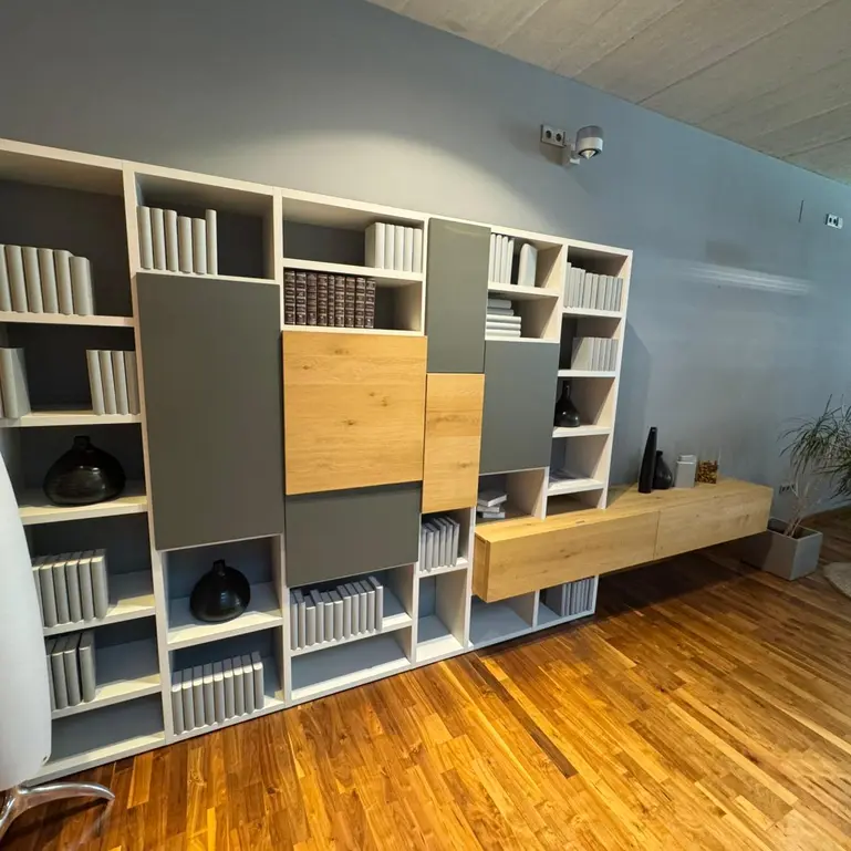 San Giacomo bookshelf